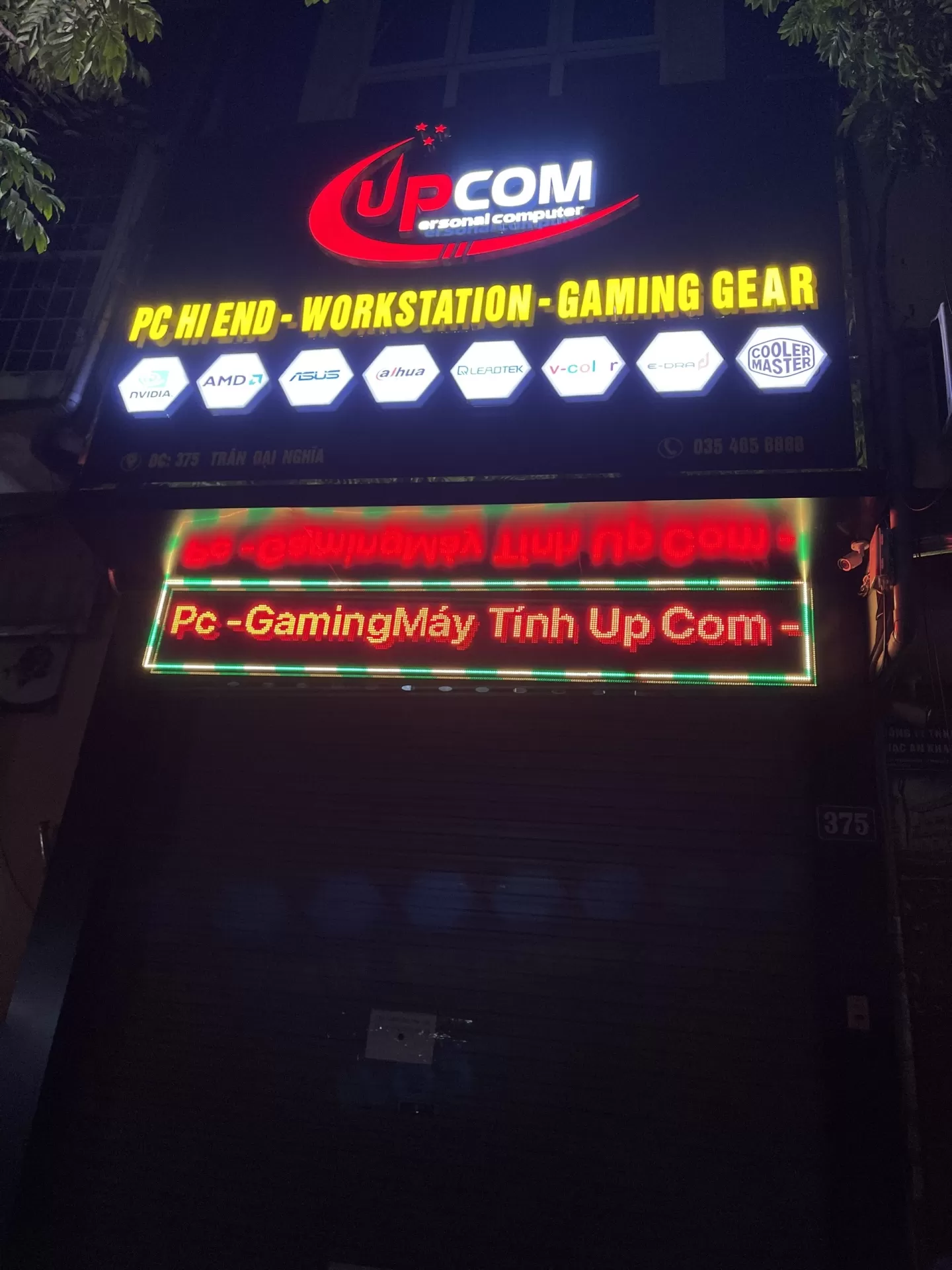 Biển Alu Chữ Nổi Mica Đèn LED Đẹp, Thu Hút – Giải Pháp Quảng Cáo Nổi Bật Cho Mọi Mặt Tiền